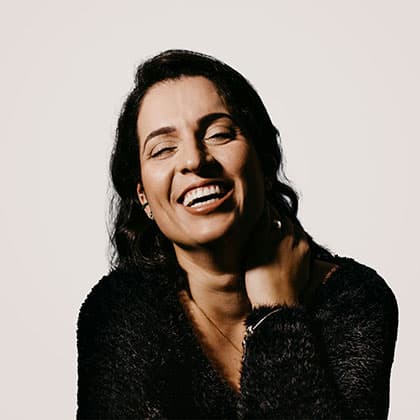 عميل